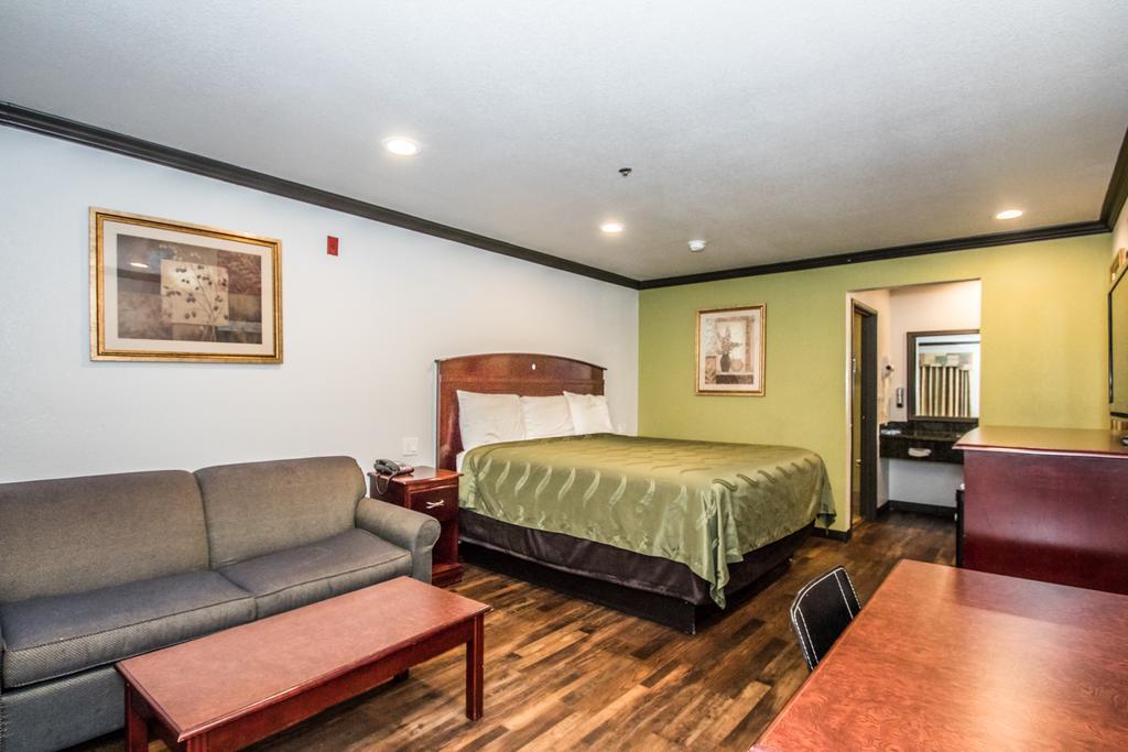 Americas Best Value Inn Fort Worth Buitenkant foto