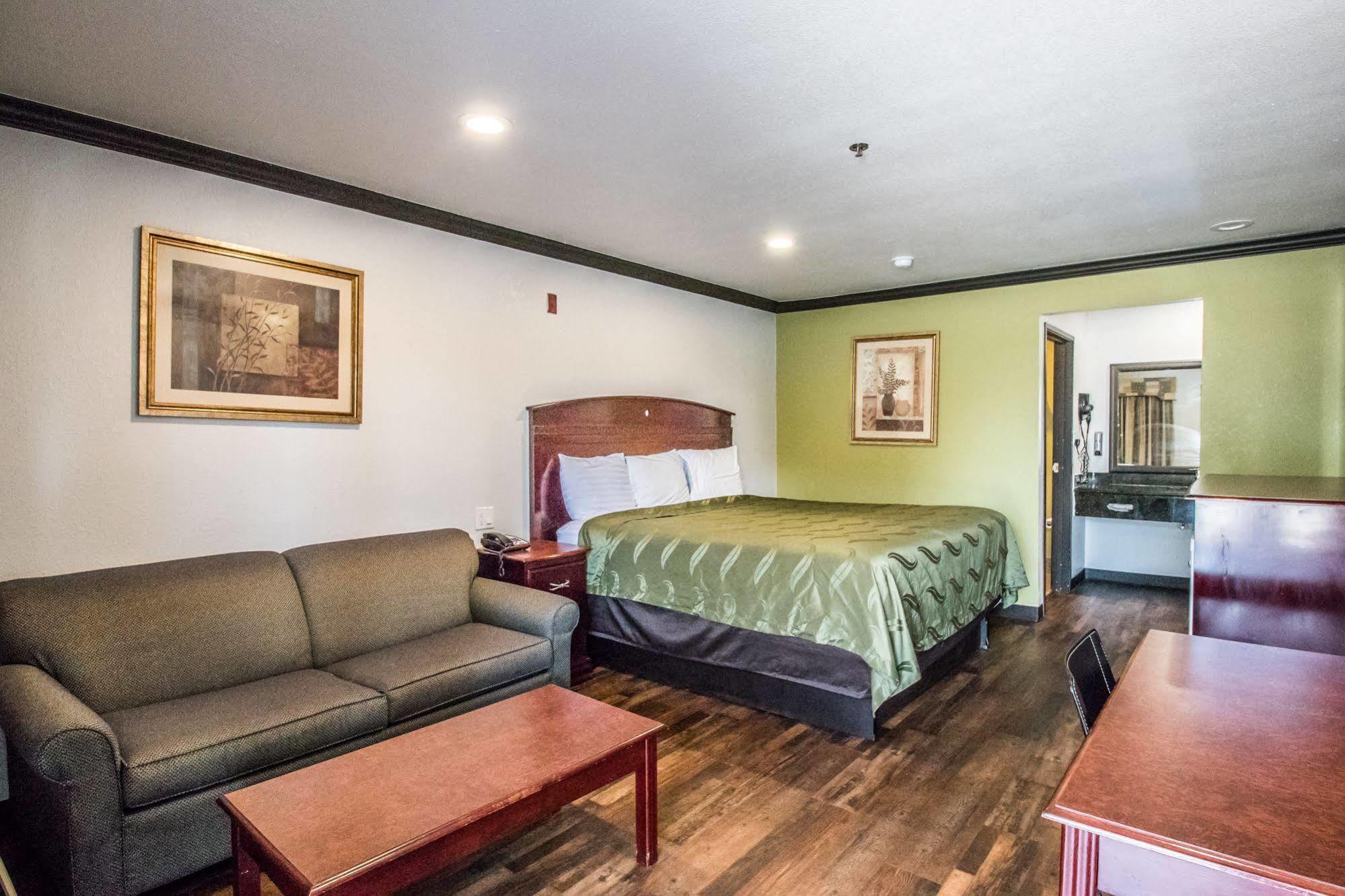 Americas Best Value Inn Fort Worth Buitenkant foto