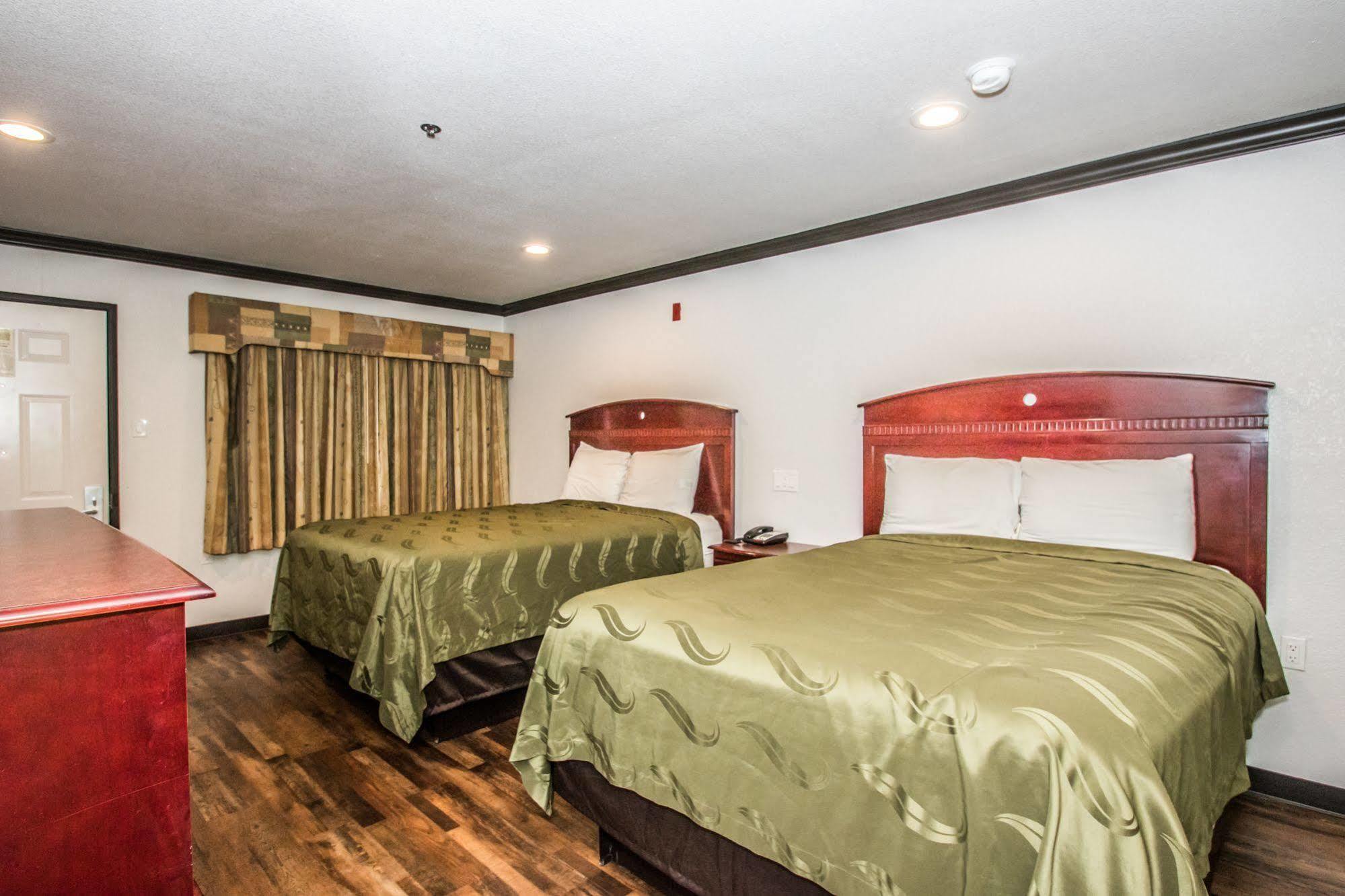 Americas Best Value Inn Fort Worth Buitenkant foto